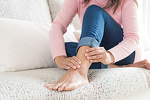 8 Tips for Winter Joint Pain Relief - Orthopaedic Hospital of Wisconsin